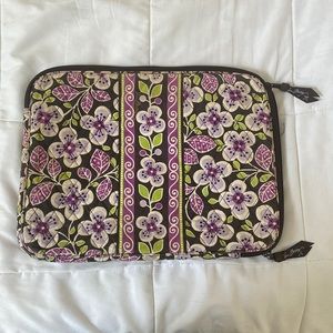 Used Vera Bradley Regular sized Laptop Zipper Pouch